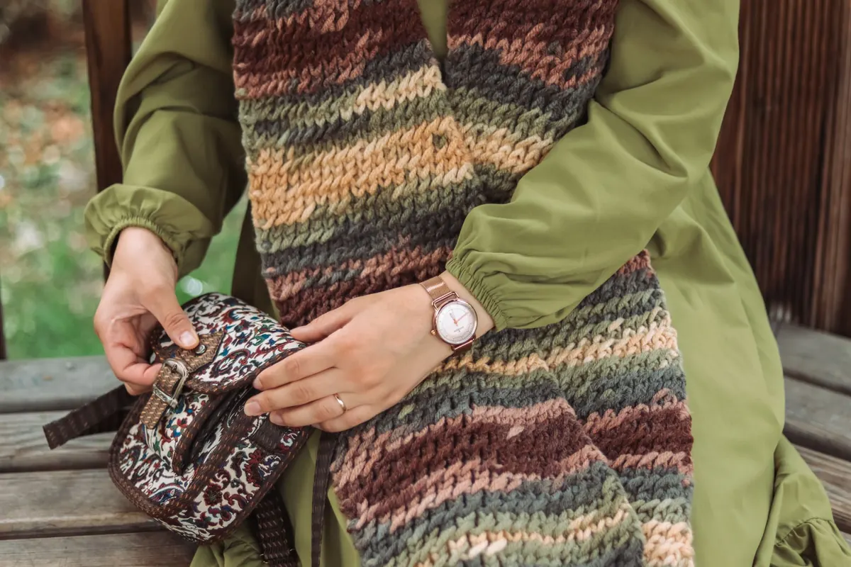 How to Knit a Chunky Ribbed Scarf for Beginners