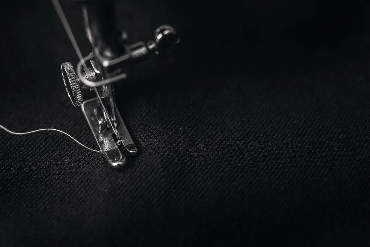 Sewing Machine Needles Explained: A Beginner's Guide to Types and Sizes